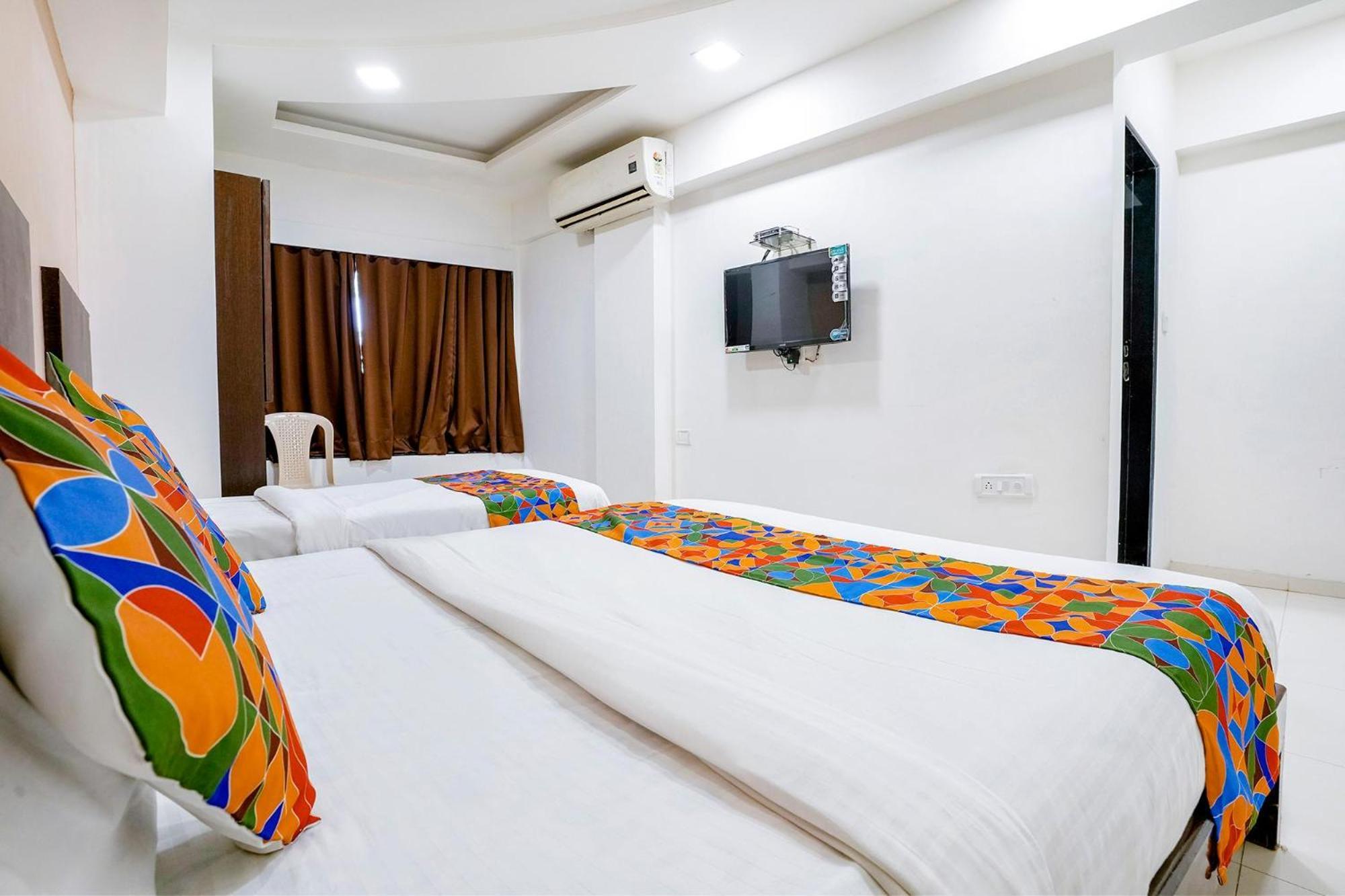Fabhotel Kamran Residency Мумбаи Экстерьер фото